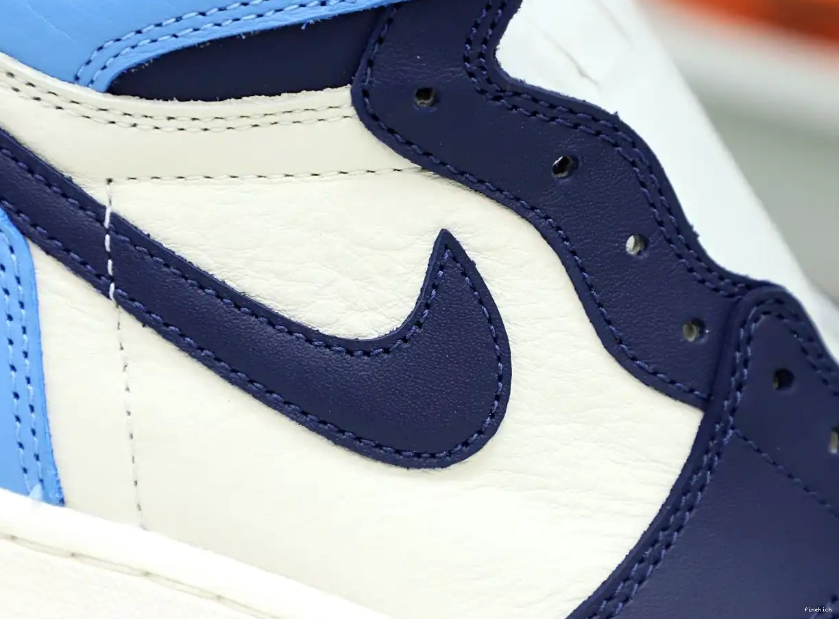 RETRO AIR 'OBSIDIAN' JORDAN HIGH OG 1 0509